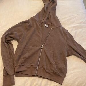 Aritzia TNA waffle crop zip